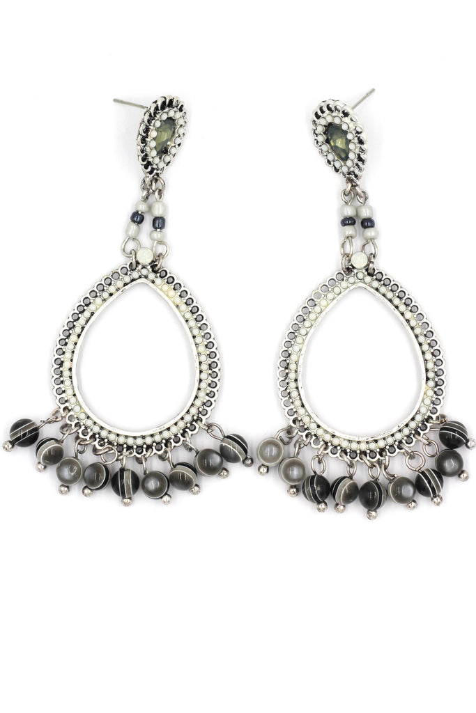 classic pendant beads earrings