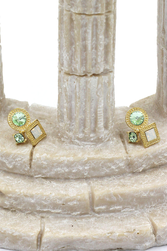 fashion golden rim crystal earrings