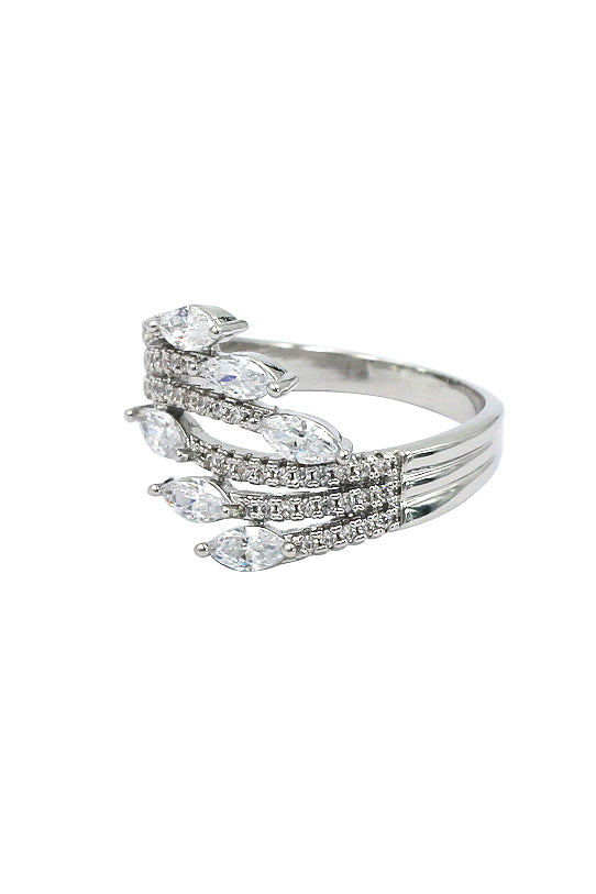 elegant crystal shining ring