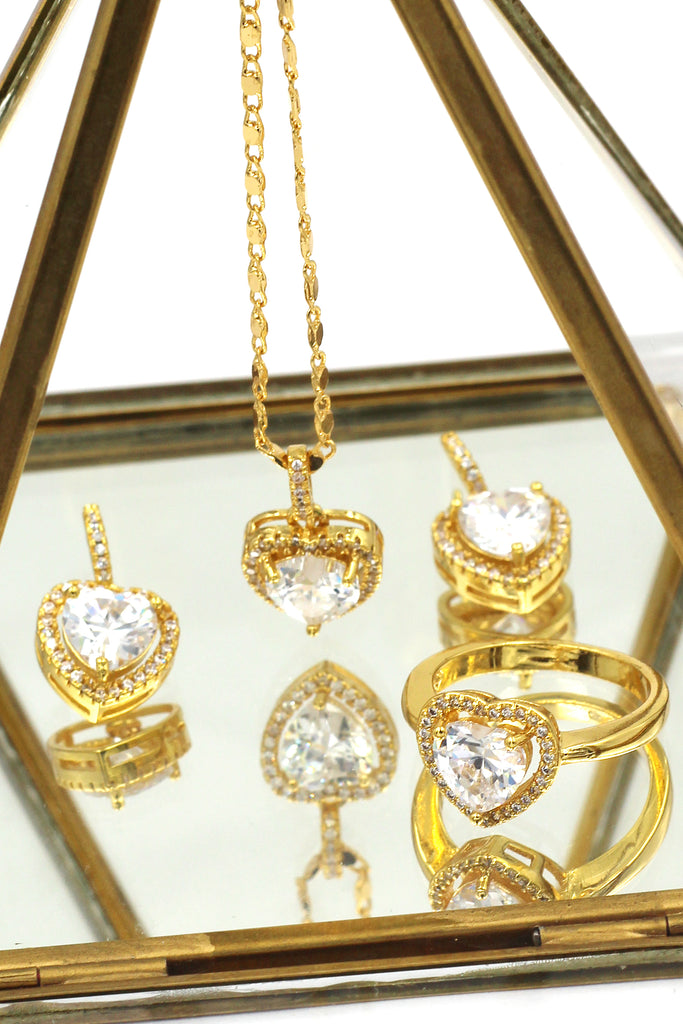 shiny golden heart set