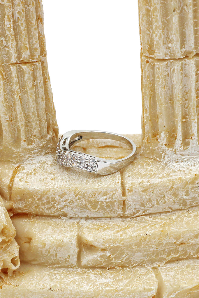 fashion curve crystal silver ring