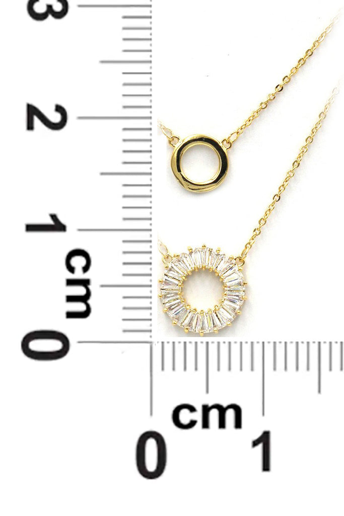 duplexes crystal circle necklace
