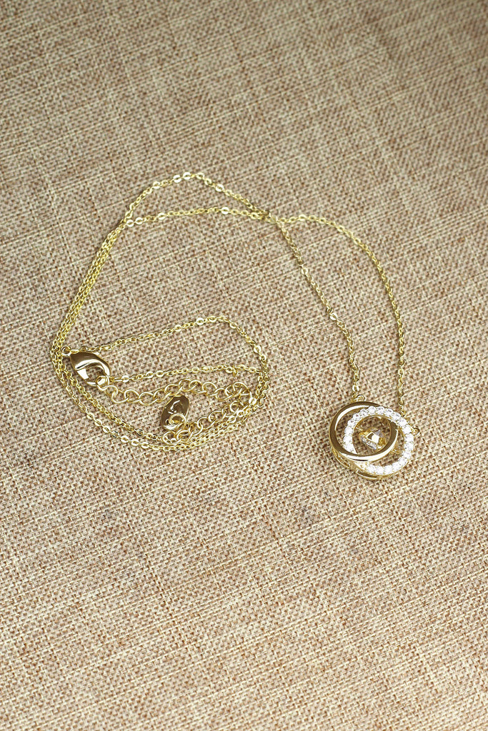 double circle clavicle crystal necklace