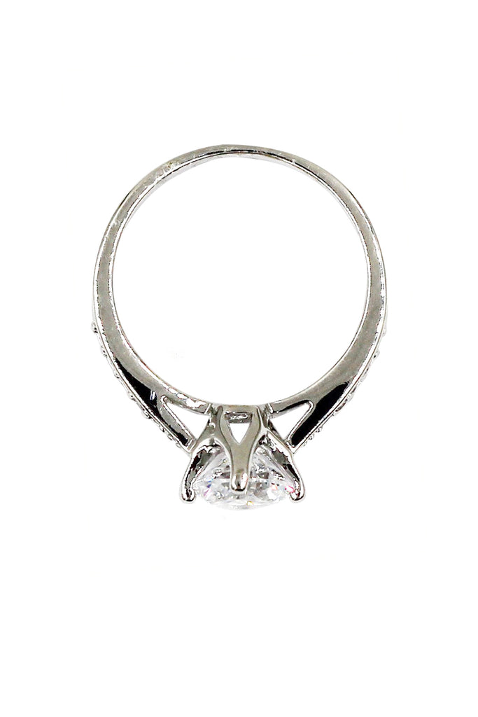 mosaic four-claw crystal ring