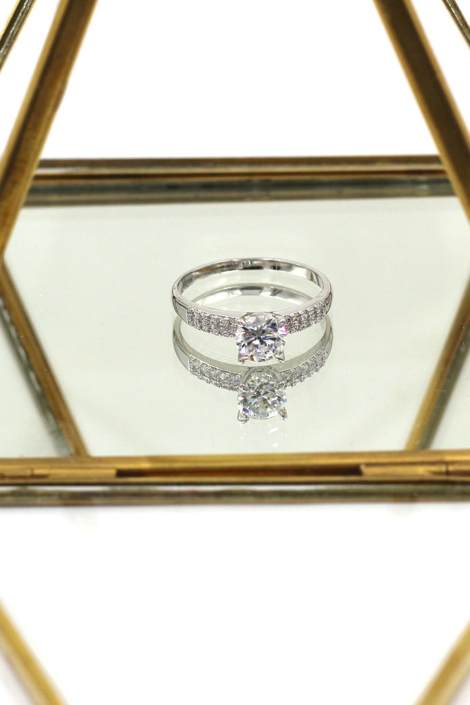 classic mosaic crystal ring