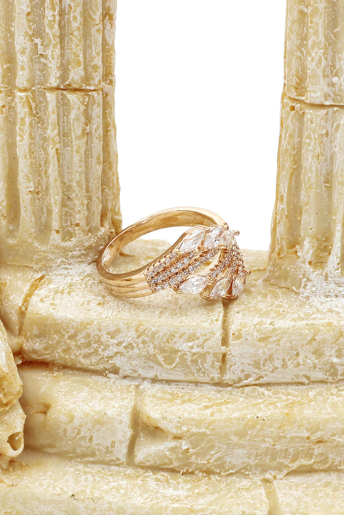 elegant crystal shining ring