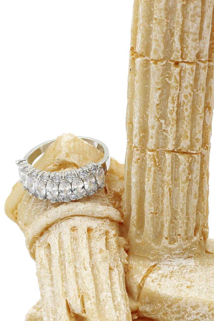 Sparkling candy crystal silver ring