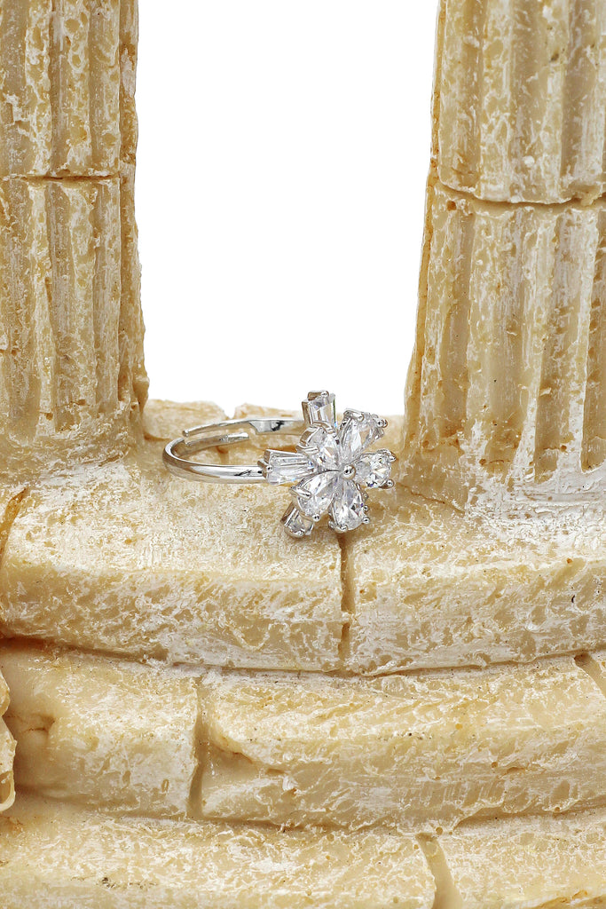 sparkling crystal double flower silver ring