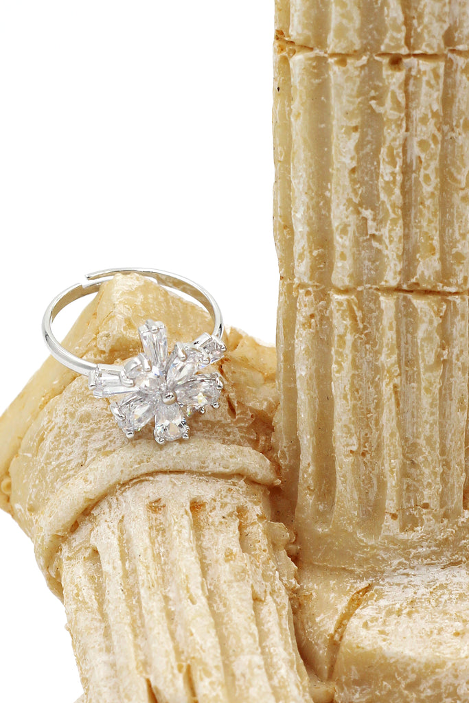sparkling crystal double flower silver ring