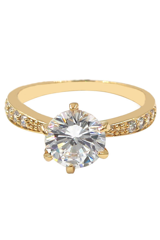 classic six-claw crystal ring