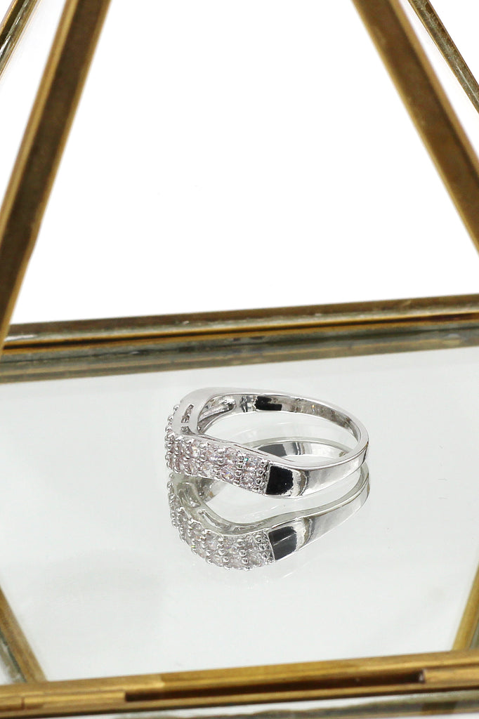 fashion curve crystal silver ring