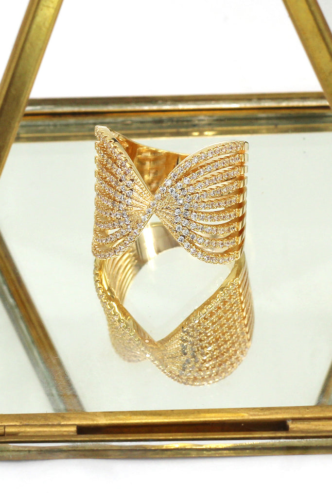 sparkling crystal butterfly powder ring