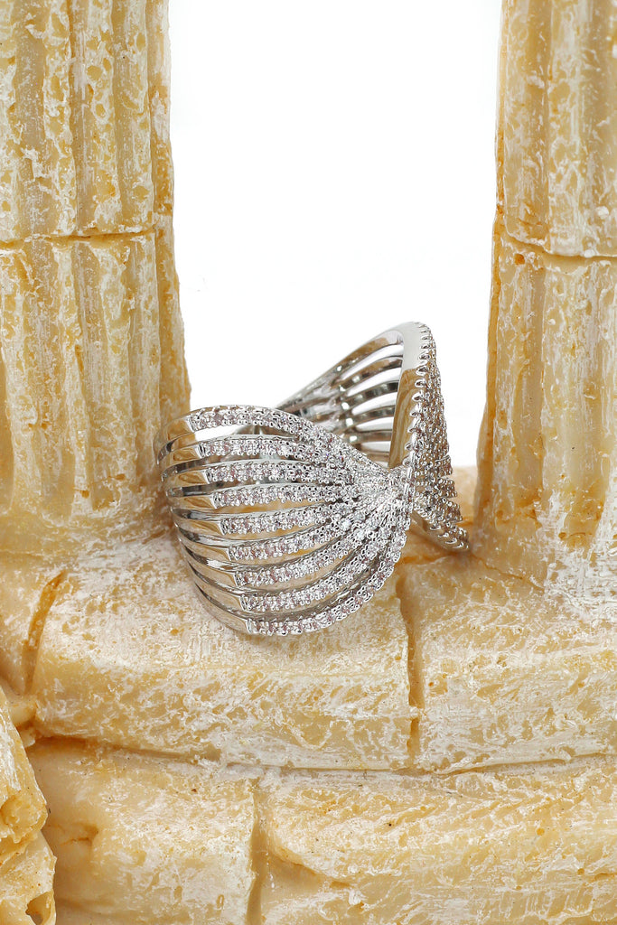 sparkling crystal butterfly powder ring