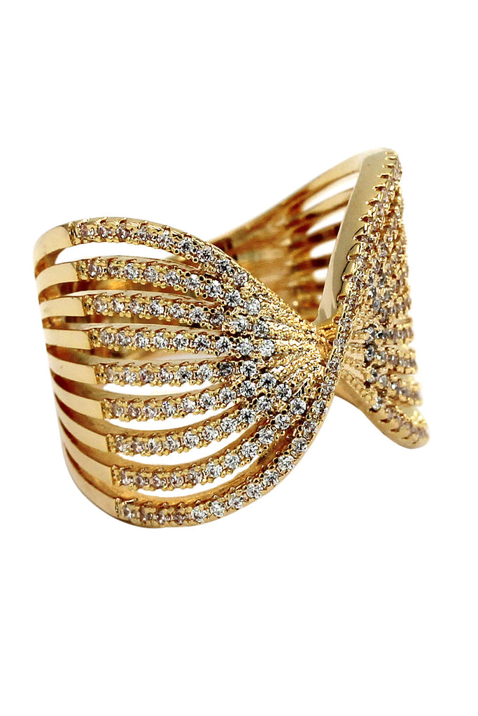sparkling crystal butterfly powder ring