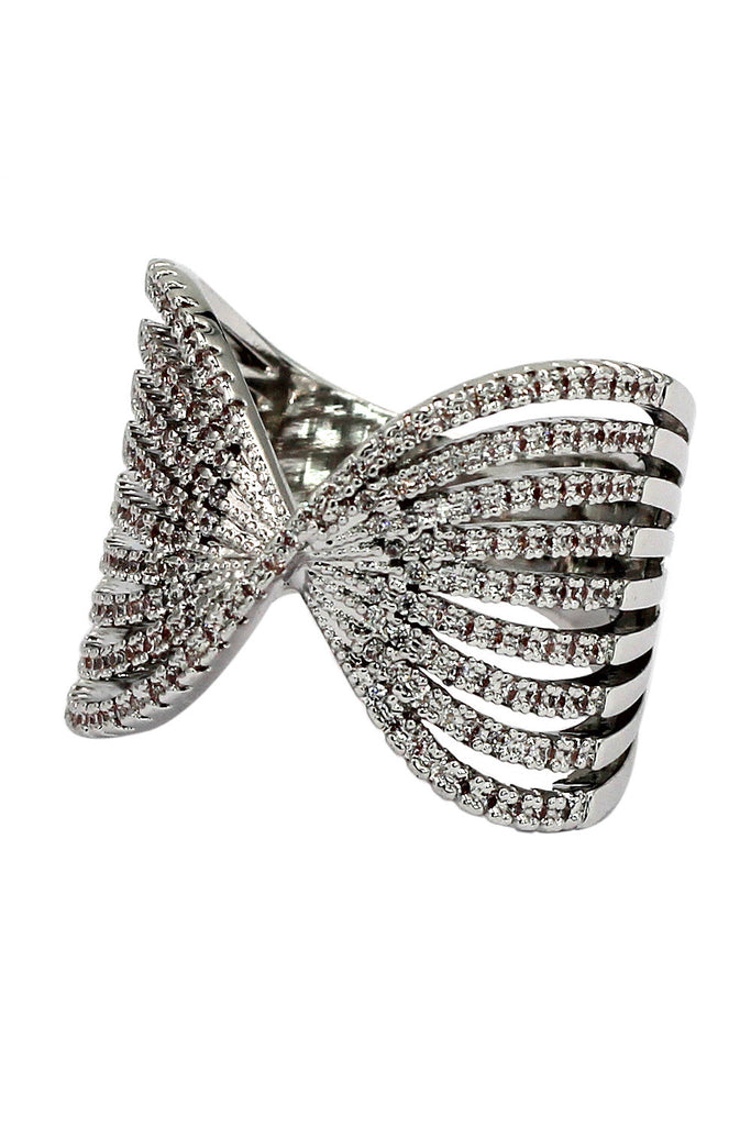 sparkling crystal butterfly powder ring