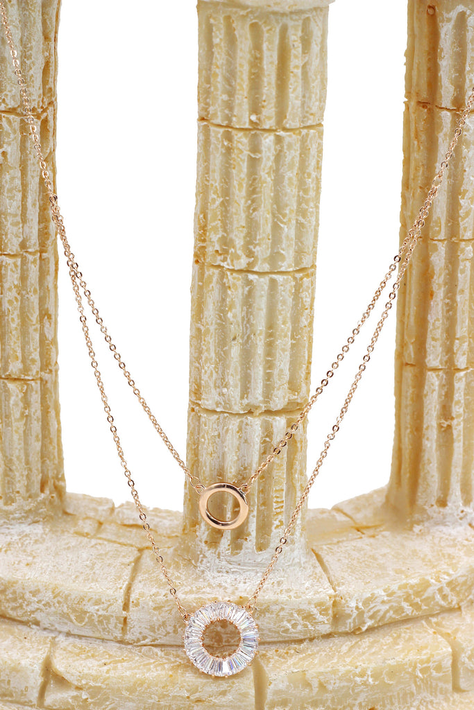 duplexes crystal circle necklace