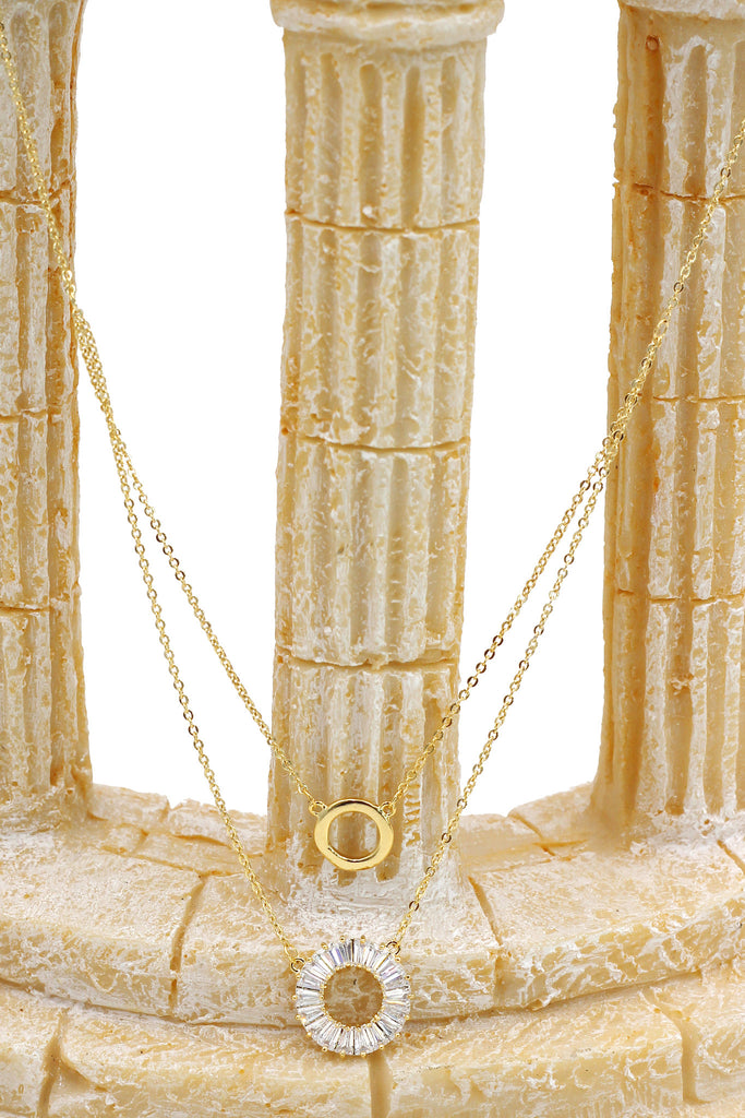 duplexes crystal circle necklace