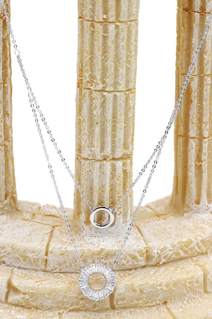 duplexes crystal circle necklace