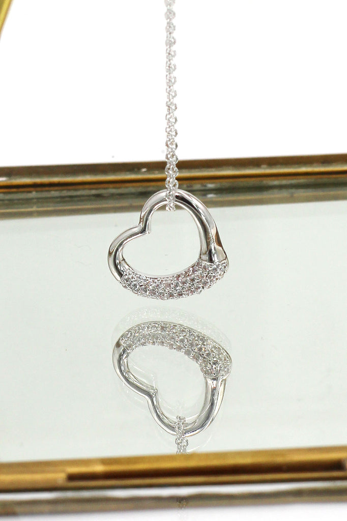 cabinet micro crystal heart necklace