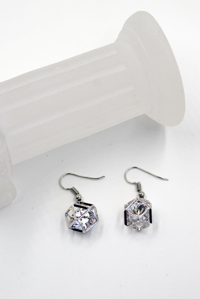 Prism short pendant earrings