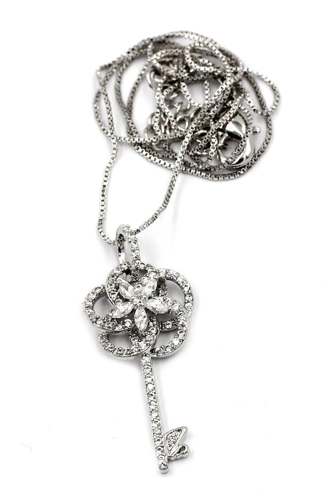 fashion wild key pendant necklace