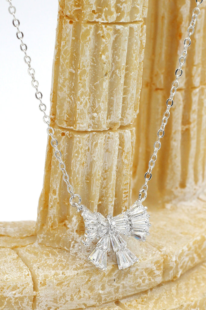 small fresh bow wild necklace