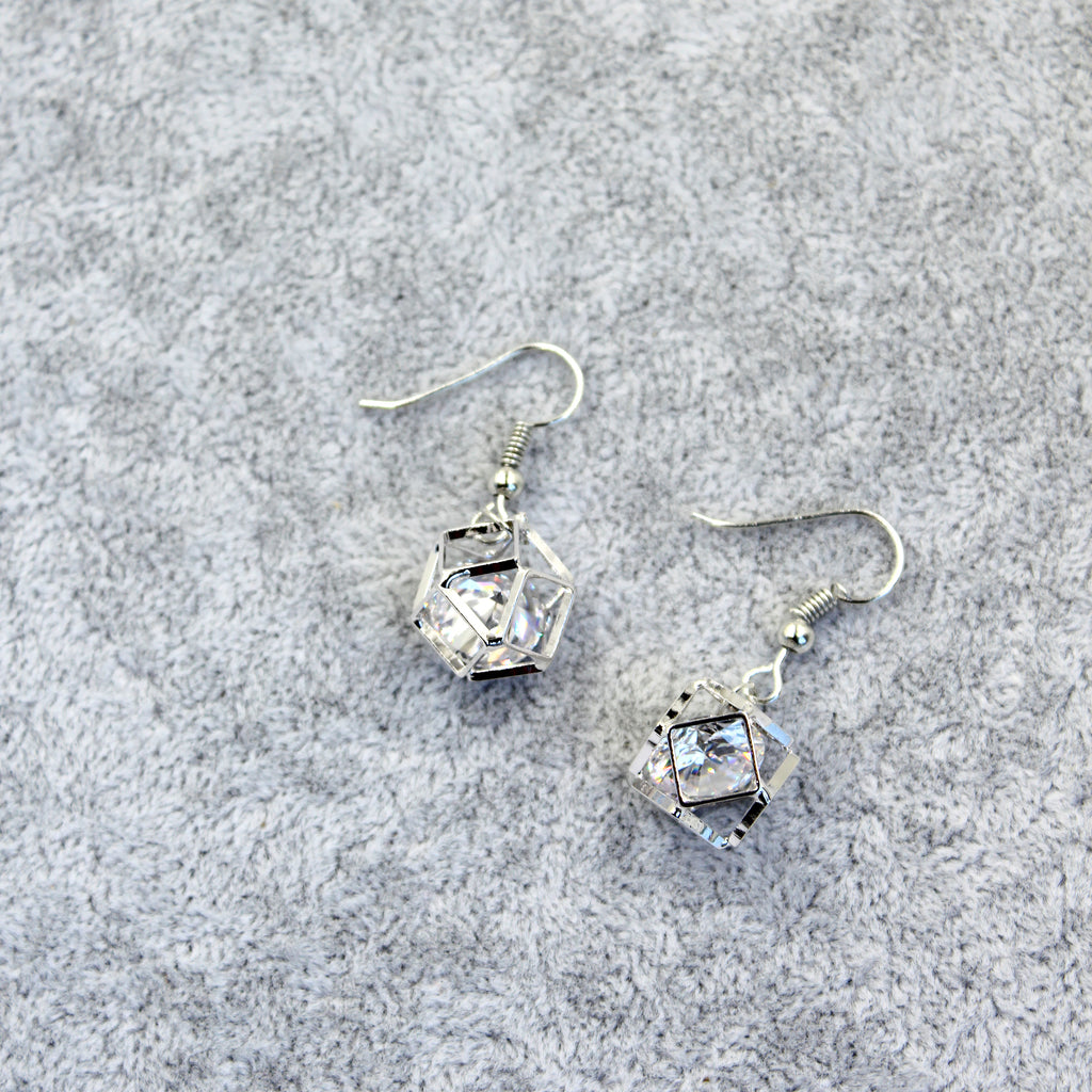 Prism short pendant earrings