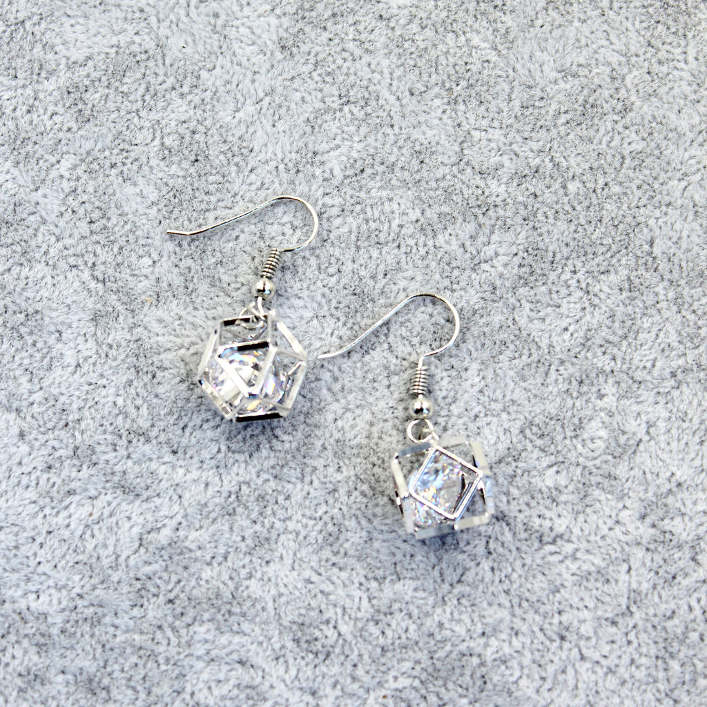 Prism short pendant earrings