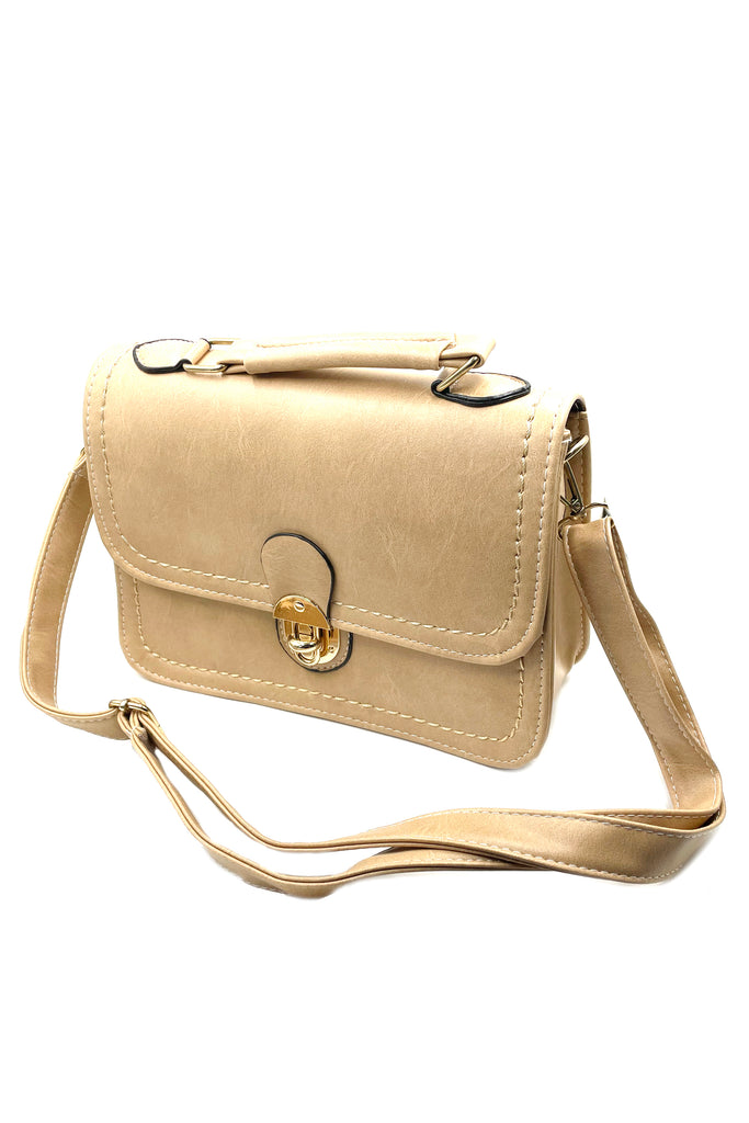 Smooth and bright leather handbags