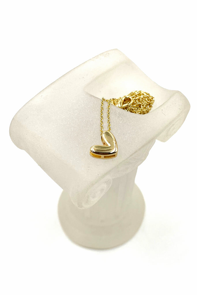 Fashion simple heart-shaped gold necklace