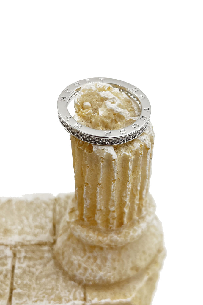 simple noble crystal ring