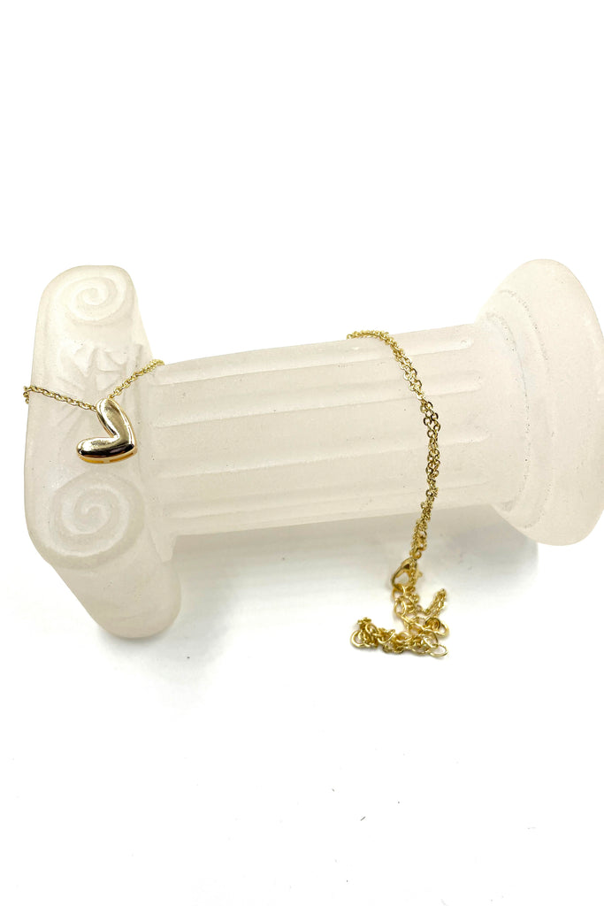 Fashion simple heart-shaped gold necklace