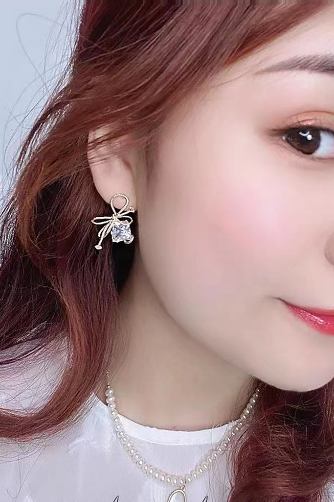 Fashion bow crystal earrings