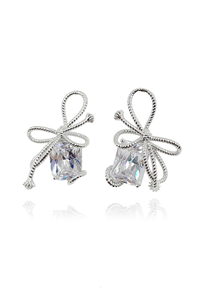 Fashion bow crystal earrings