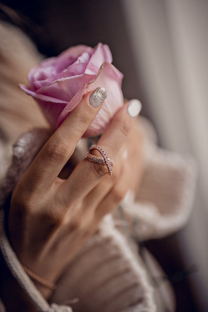 fashion intersect crystal ring