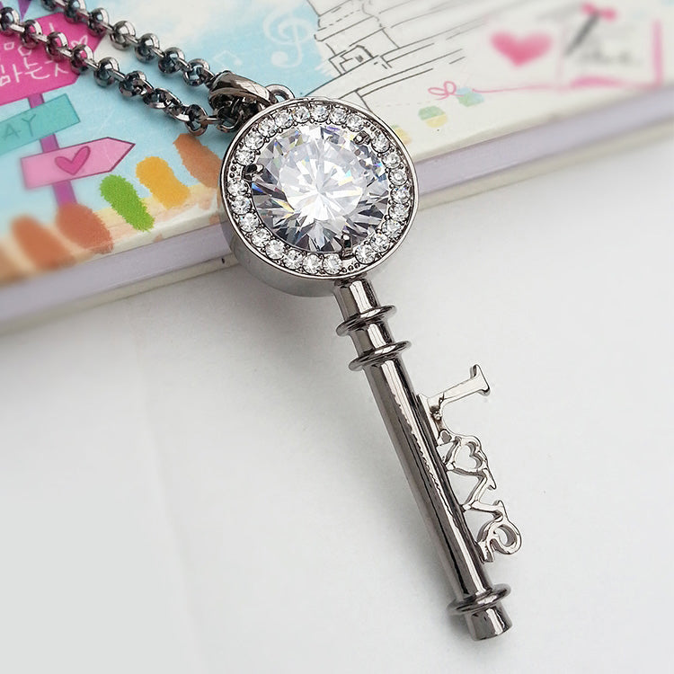 fashion key love letter crystal necklace