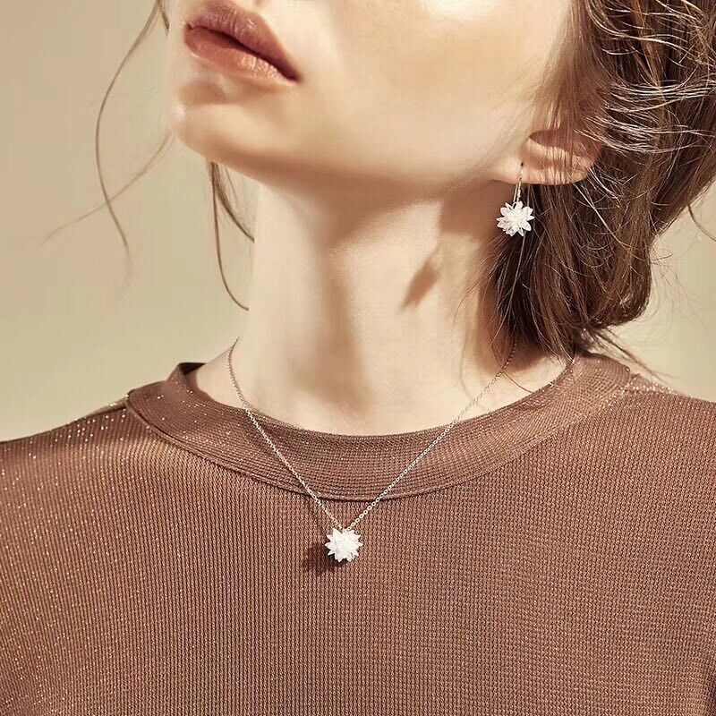 fashion snowflake silver necklace earrings set