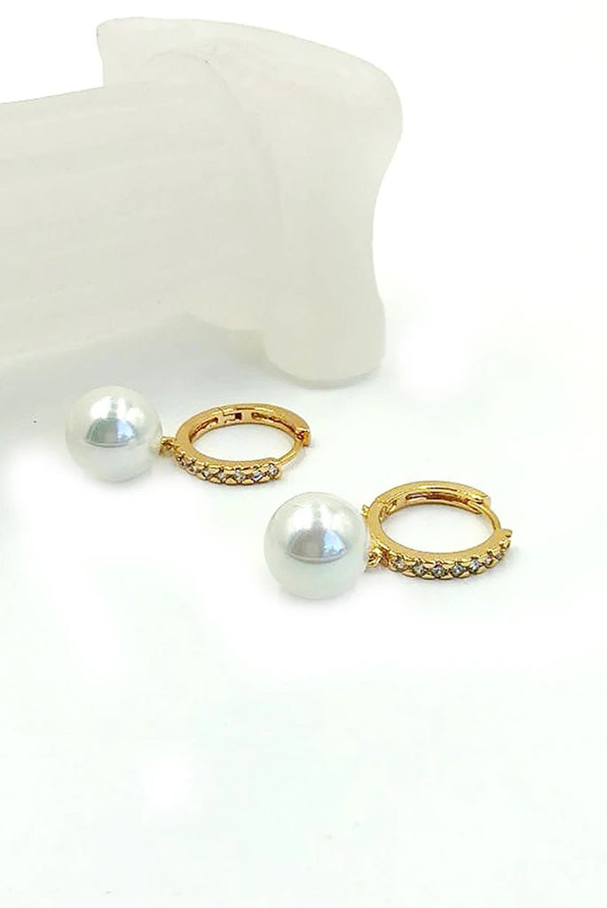 Elegant Pearl Peanut Necklace and Earrings Set