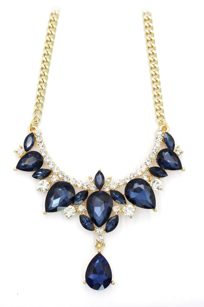 Elegant Black and White Crystal Earrings Necklace Set
