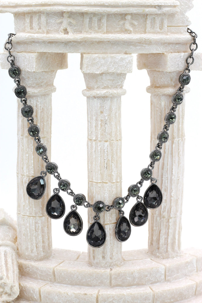 Black elegant crystal earrings necklace set