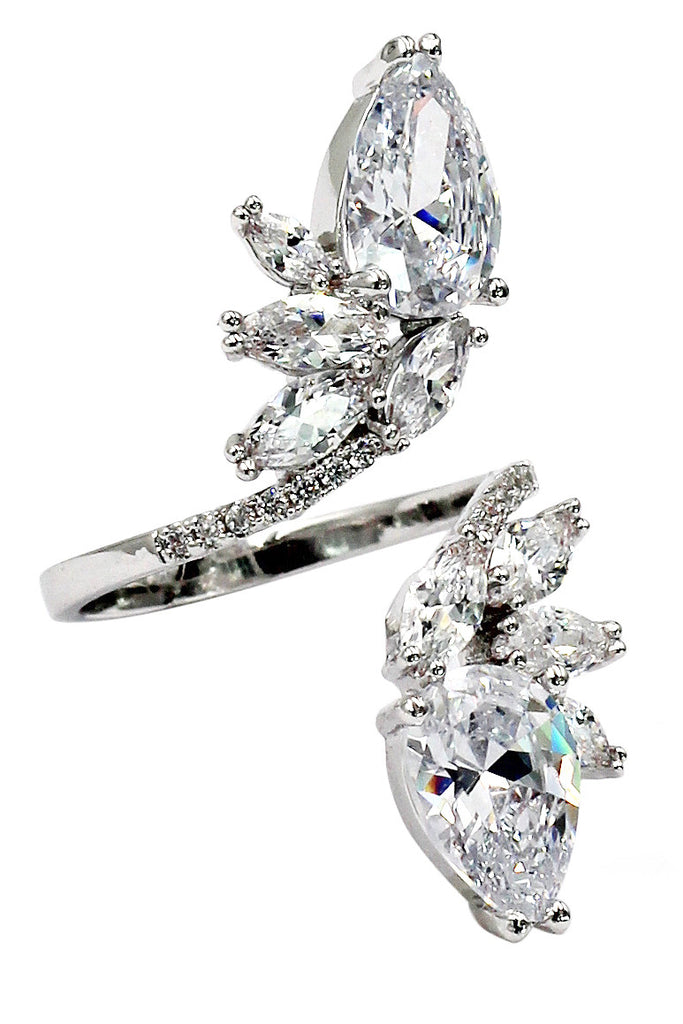 fashion vertically symmetrical crystal silver ring