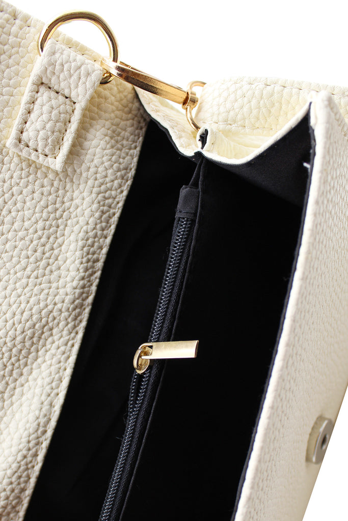 Pebble leather small lock purse