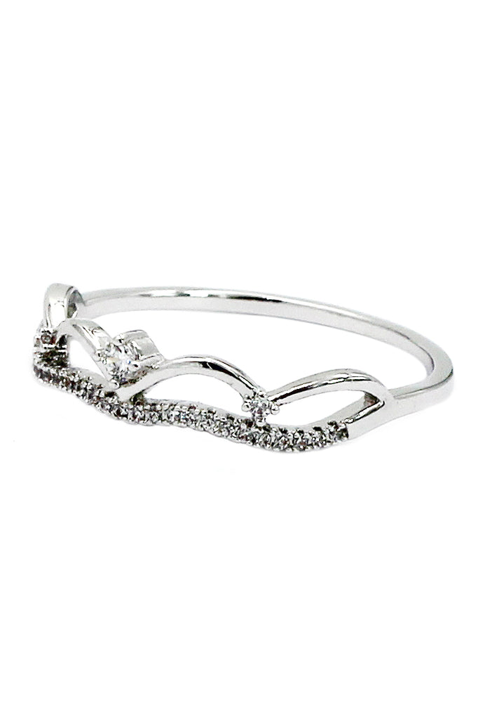 fashion small wavy crystal ring