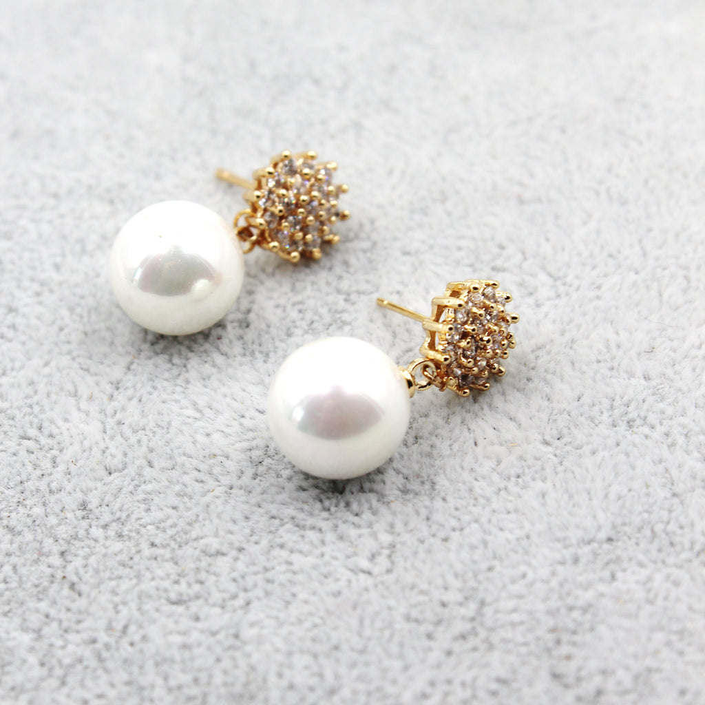 Fashion simple pearl gold earrings set