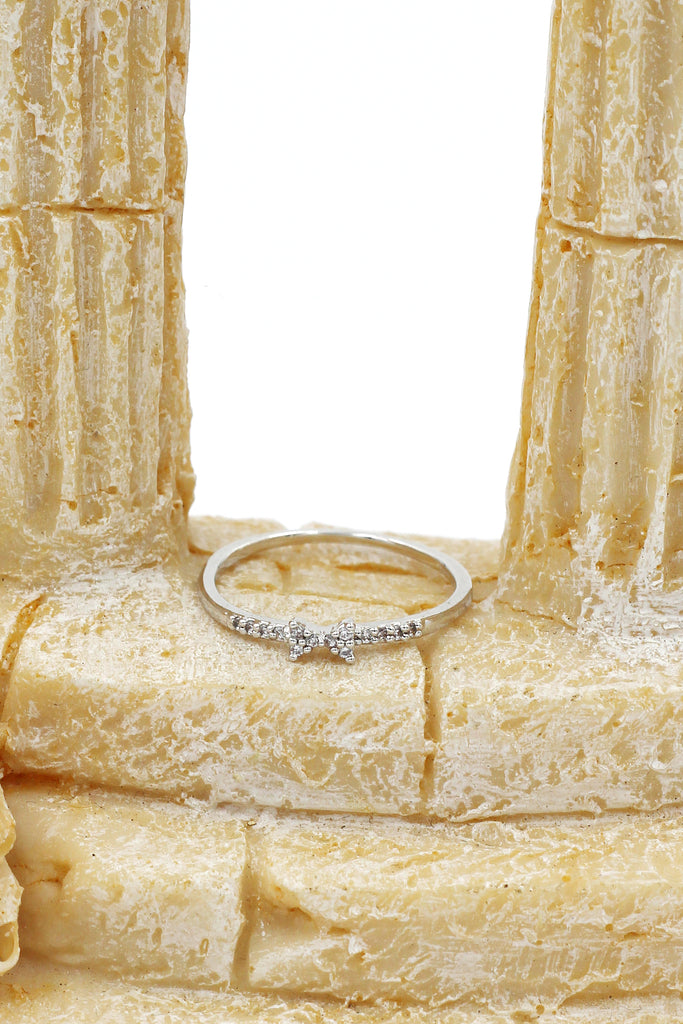 Fashion simple bow crystal ring