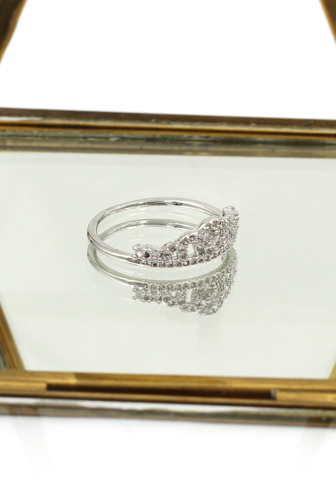 simple crystal silver crown ring