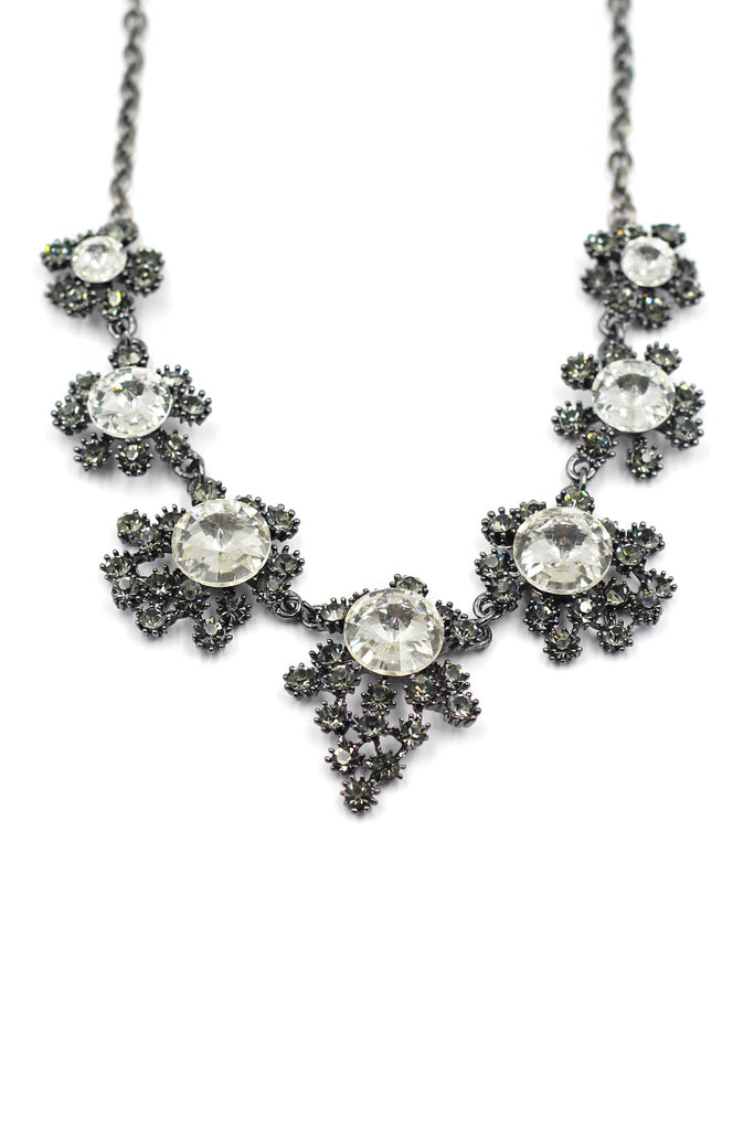 Fine fashion crystal necklace