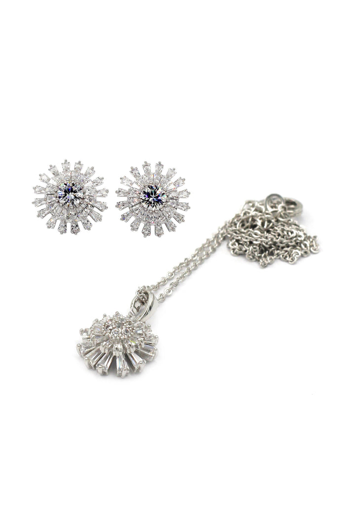 noble shiny crystal earrings necklace set