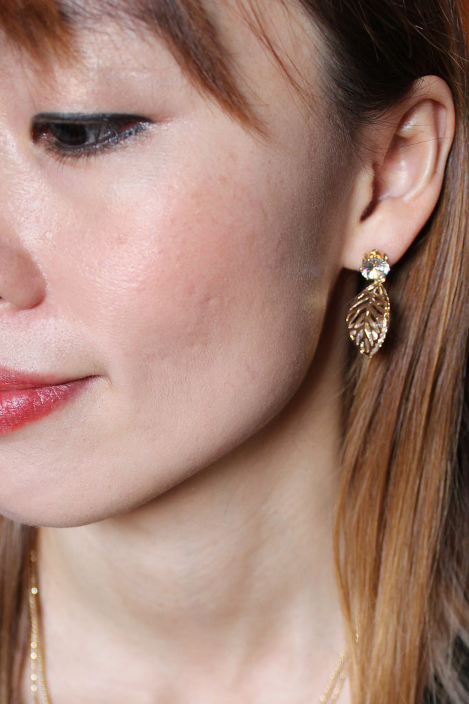 Noble gold leaf crystal earrings