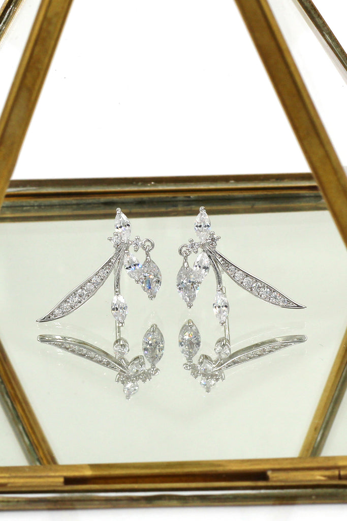 lovely little crystal dragonfly earrings
